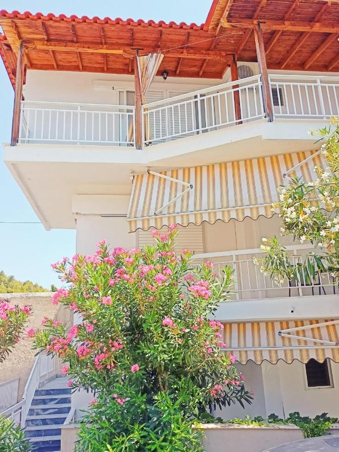 Hotel House Charistos Neos Marmaras Esterno foto